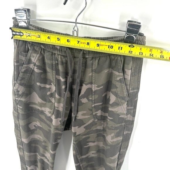 Athleta Womens Camo Farallon Joggers Size 0 Pull On Sweatpants Lounge Comfy Pant - Picture 11 of 14